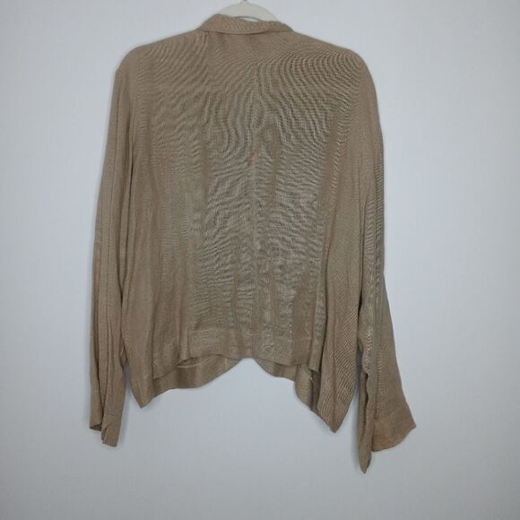 Hannah.m tan linen button down top size XL - Picture 7 of 7